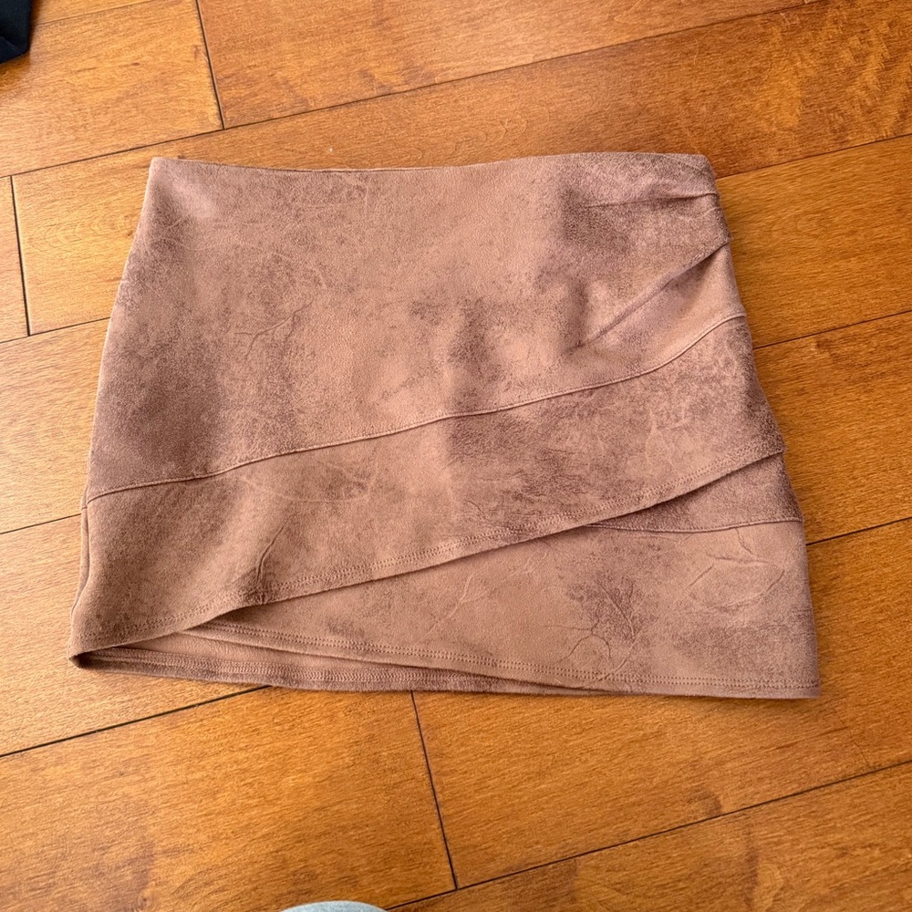Free People Asymmetrical Brown soft suede Skirt sz 0